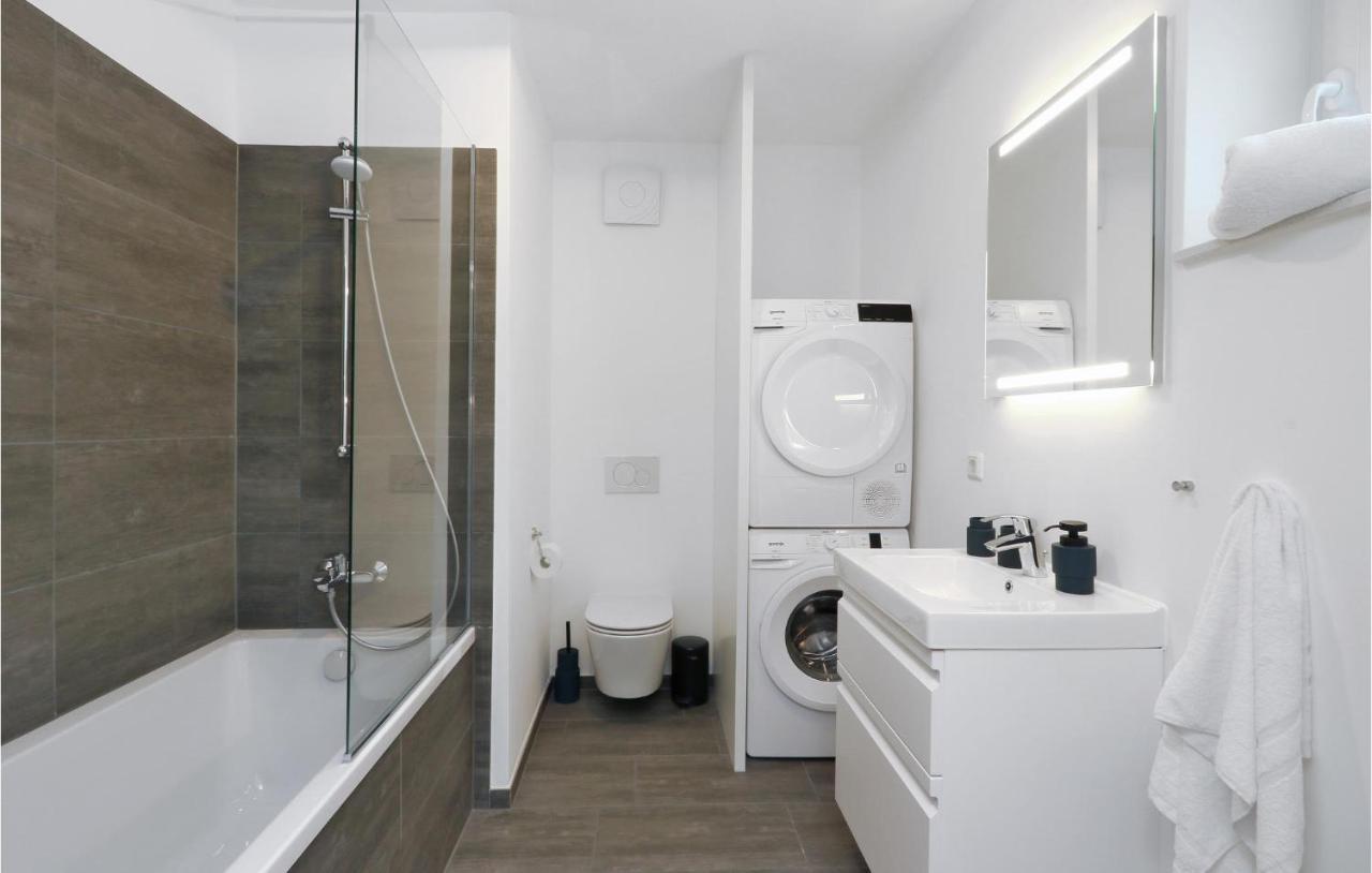 Amazing Apartment In Lembruch-Duemmer See Exterior foto